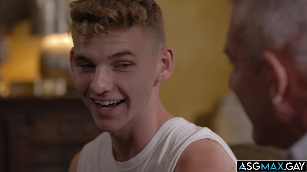 Hot Bareback Gay Sex With Jack Waters And Matthew Figata BoyFriendTV