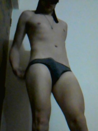 Next Image >>