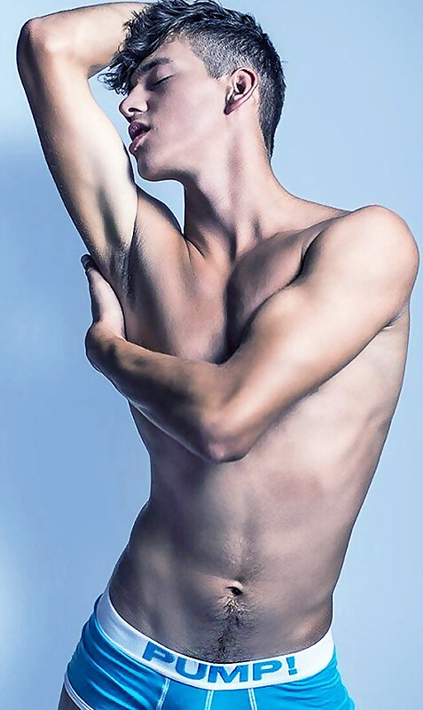 Next Image >>