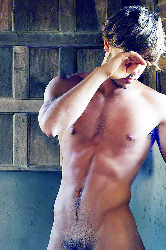 Next Image >>