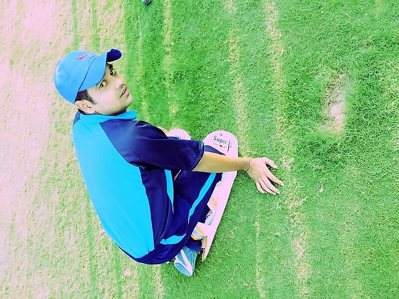 Next Image >>