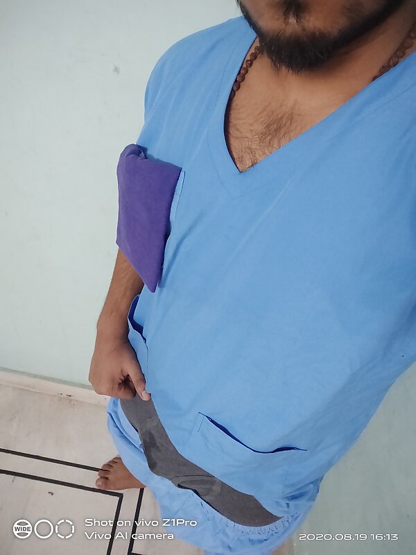 Next Image >>
