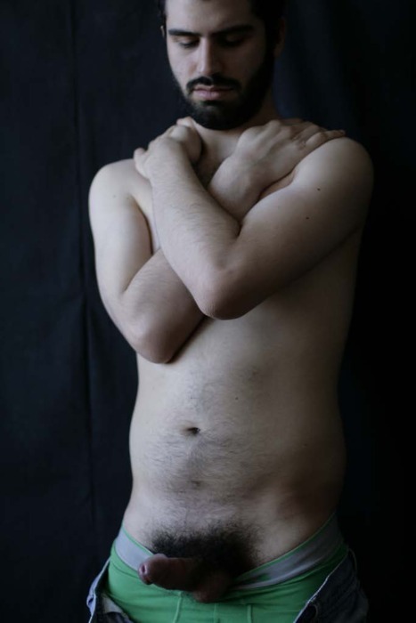 Next Image >>