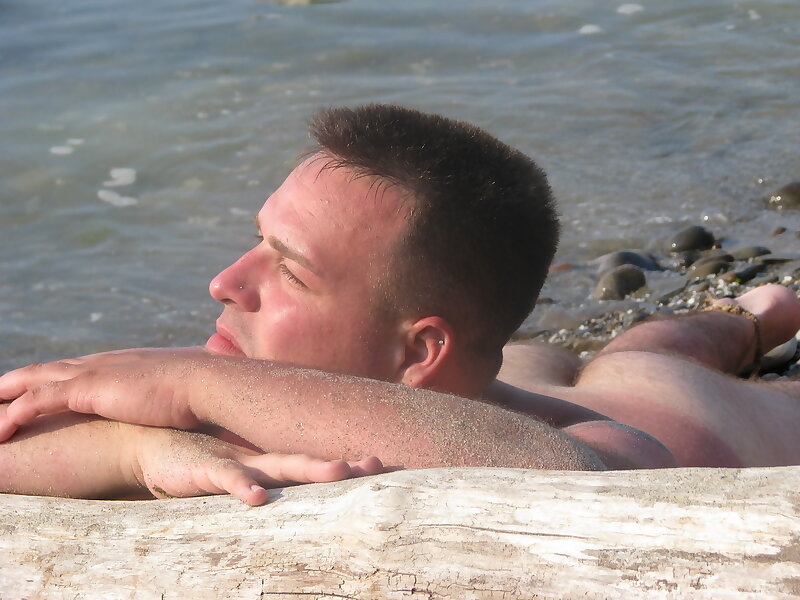 Next Image >>
