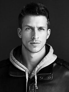 Popular Male Models Gay Mobile Porn Pics and Galleries - BoyFriendTV