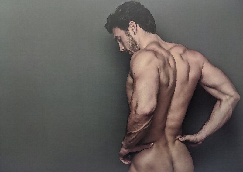 Next Image >>