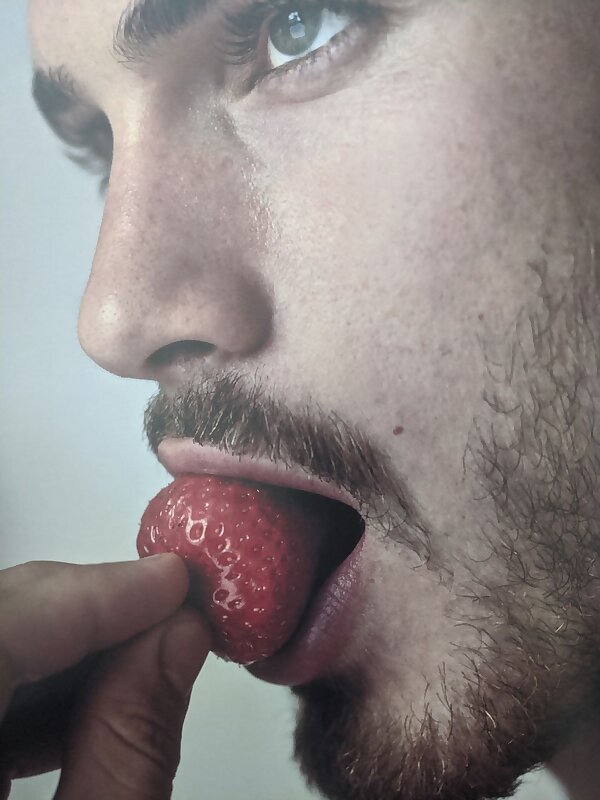 Next Image >>