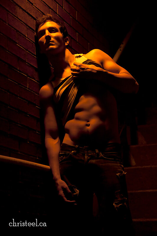 Next Image >>