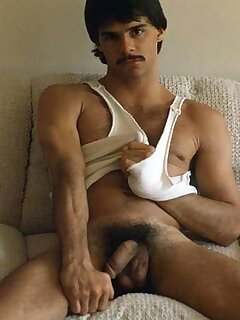 Naked Fit Young Men - BoyFriendTV.com