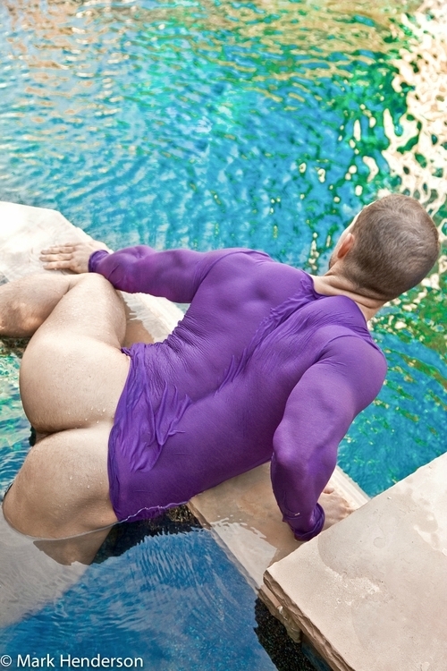 Next Image >>