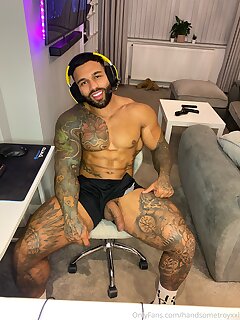 Only Fans - Handsome Troy XXL 2 - photo 11 - BoyFriendTV.com