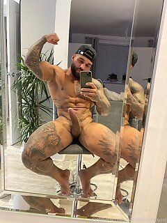 Only Fans - Handsome Troy XXL 2 - photo 6 - BoyFriendTV.com