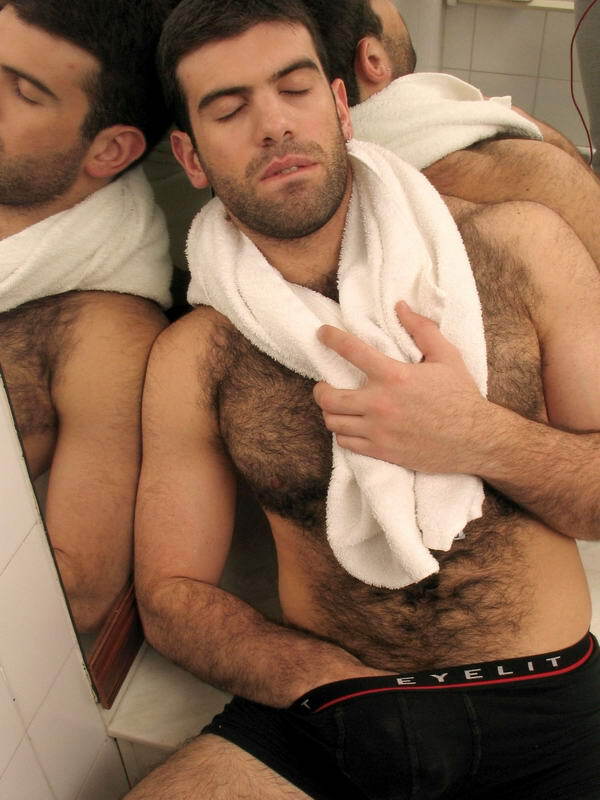Next Image >>