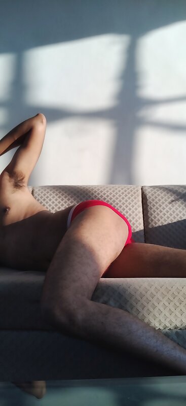 Next Image >>