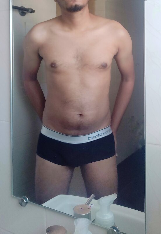 Next Image >>