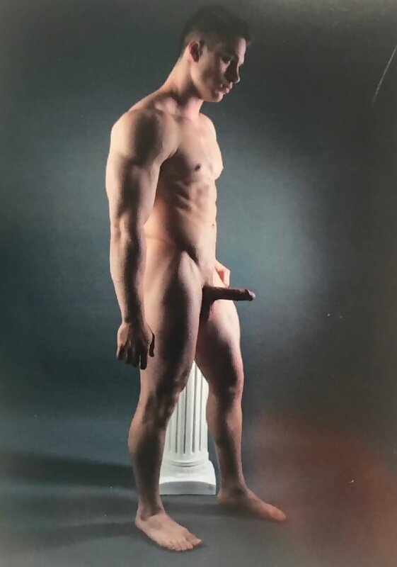 Next Image >>