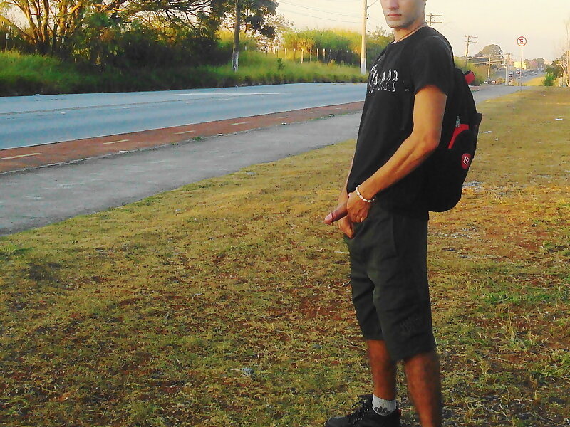 Next Image >>