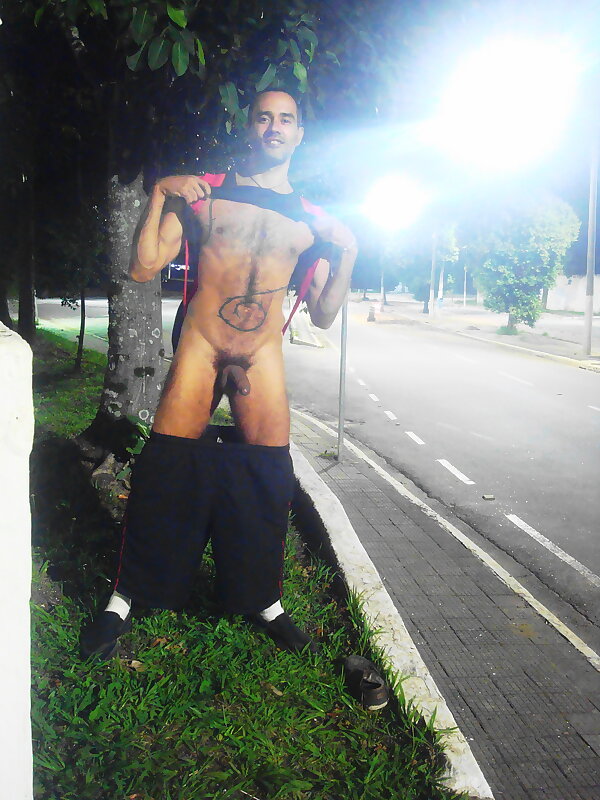 Next Image >>