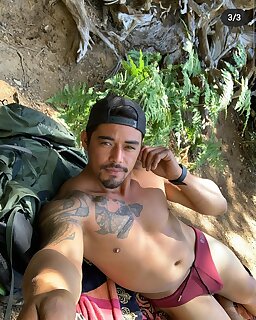 Gay Hawaiian Porn - Random Hawaiian Gay Mobile Porn Pics and Galleries - BoyFriendTV