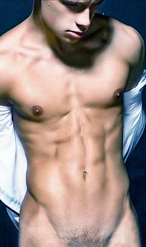 Next Image >>