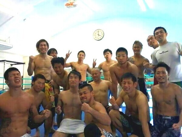 Next Image >>