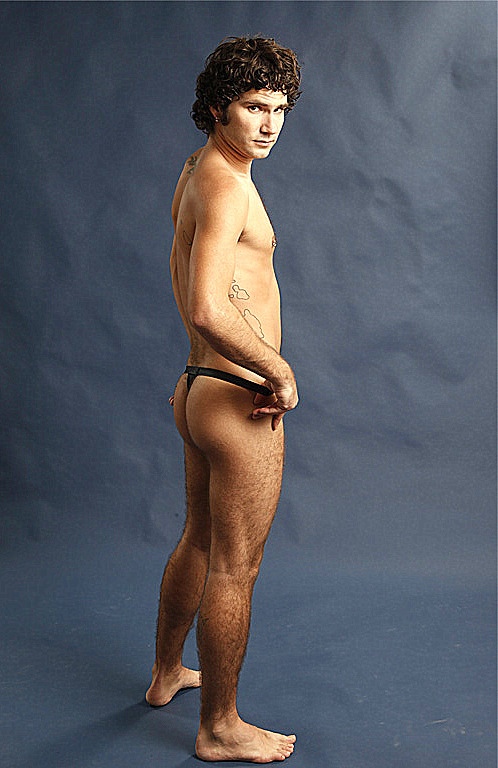 Next Image >>