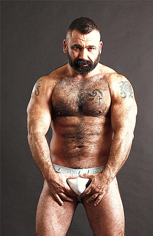 Next Image >>