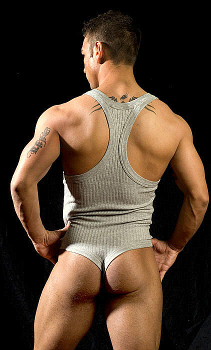 Next Image >>