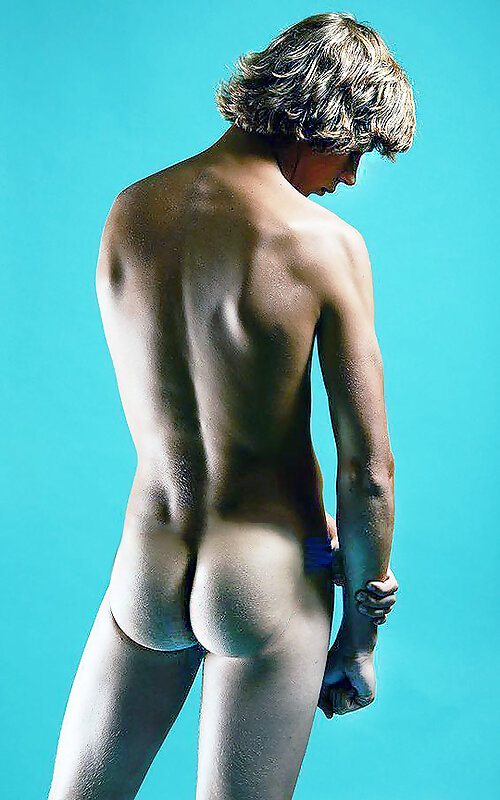 Next Image >>