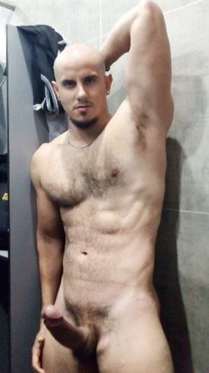 Next Image >>