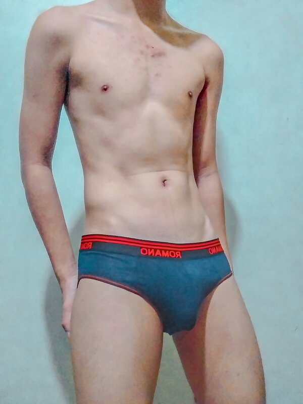 Next Image >>