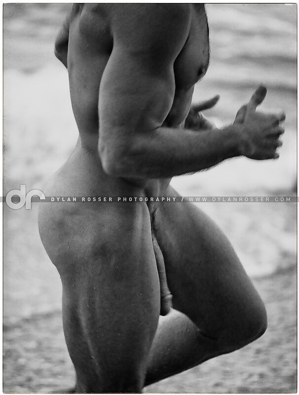 Next Image >>