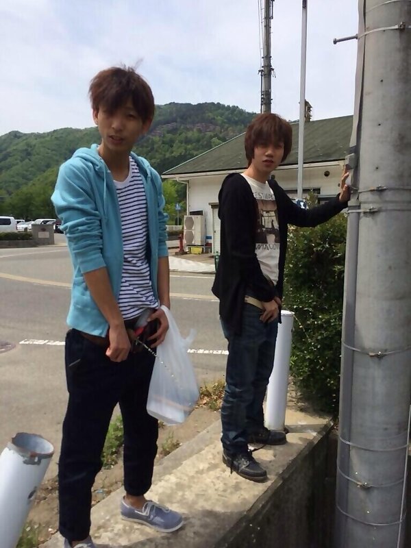 Next Image >>