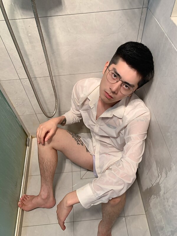 Next Image >>