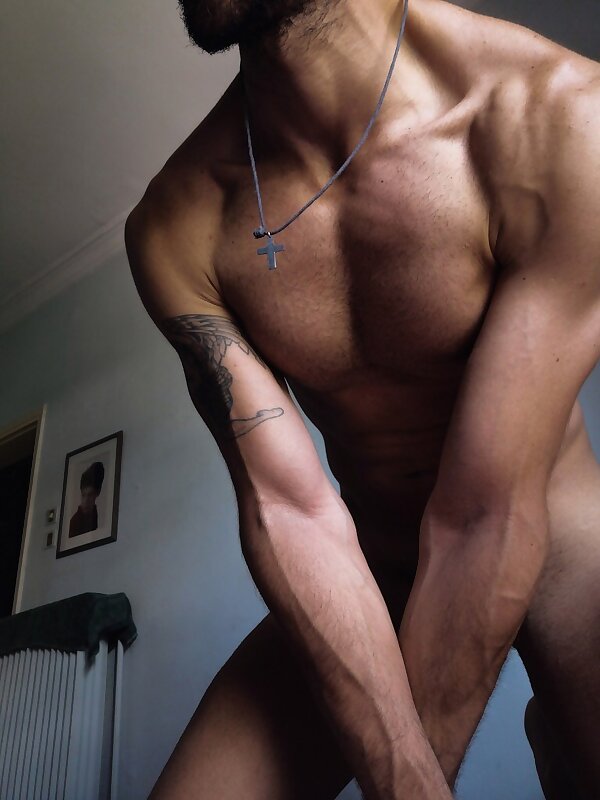 Next Image >>