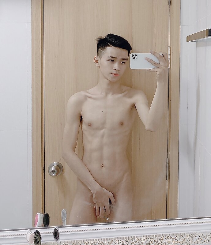 Next Image >>