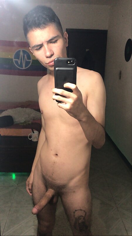 Next Image >>
