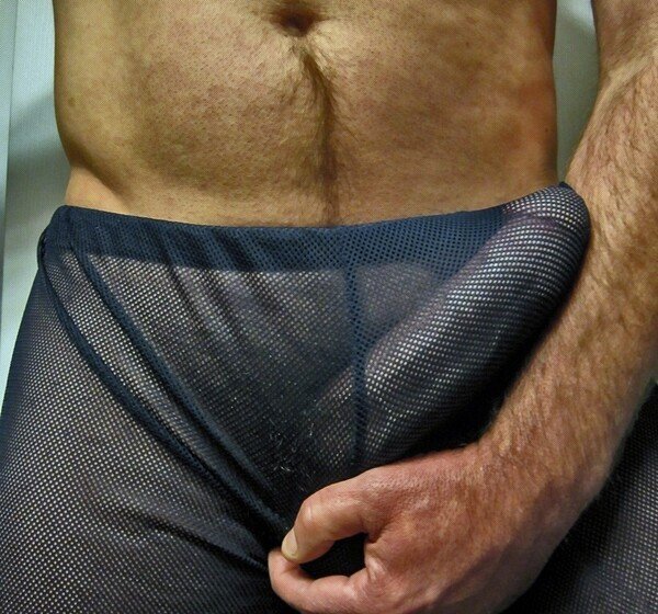 Next Image >>
