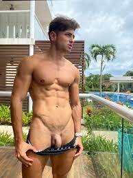 Next Image >>
