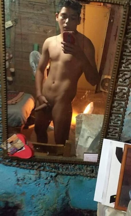 Next Image >>