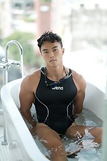 美尻男聶裕奇_Yuchi.Nieh @Yuchi_Nieh - BoyFriendTV.com