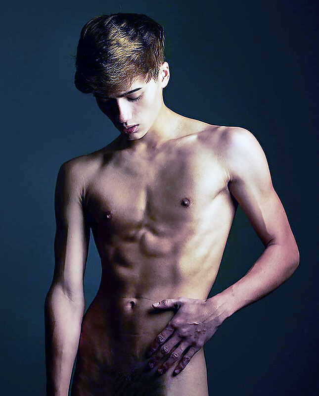 Next Image >>