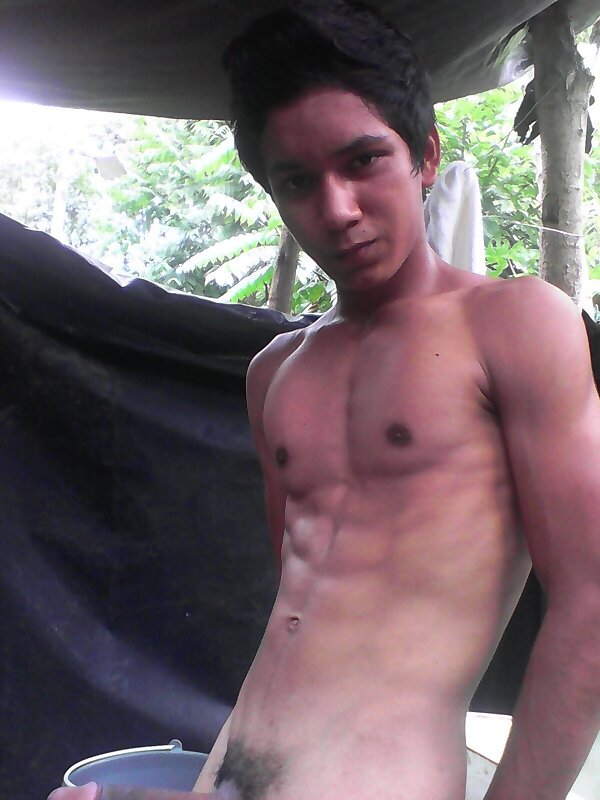 Next Image >>