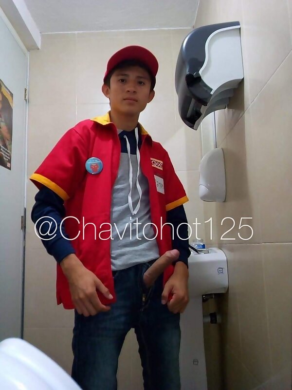 Next Image >>