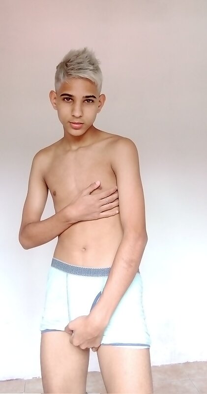 Next Image >>