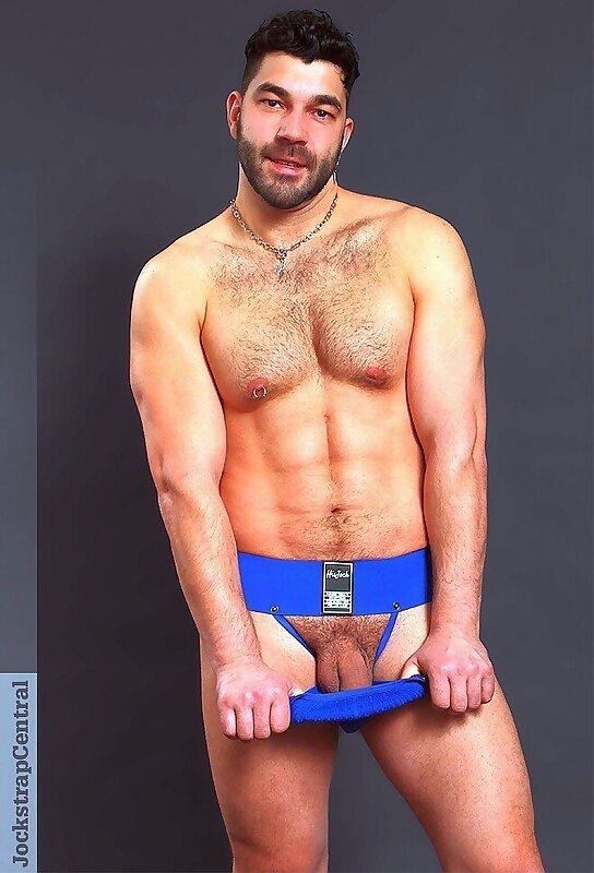 Next Image >>