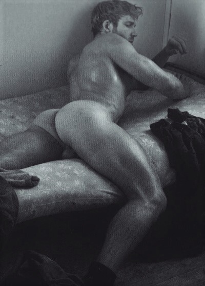 Next Image >>