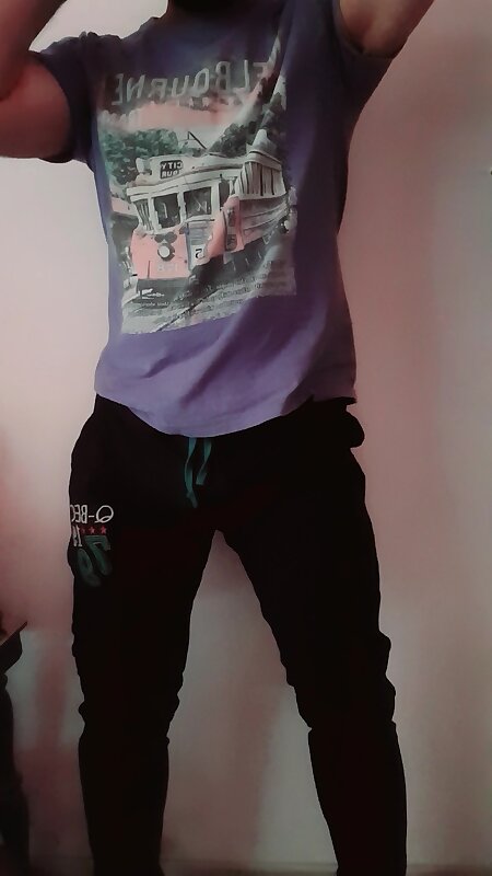 Next Image >>