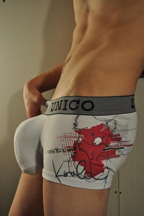 Next Image >>