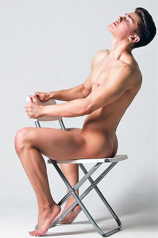 Next Image >>